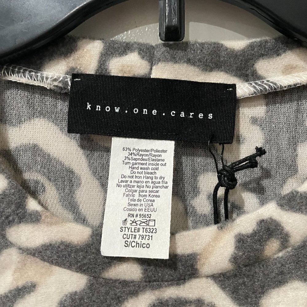 know one cares Leopard Print Pullover - Picture 3 of 4